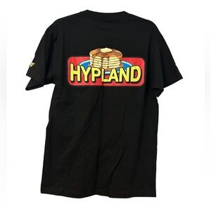 HYPLAND PANCAKE STACK GRAPHIC TEE